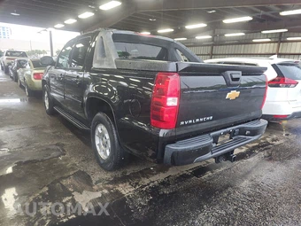 2012 Chevrolet Avalanche LS Crew Cab Short Bed 1LS - miniatura 6