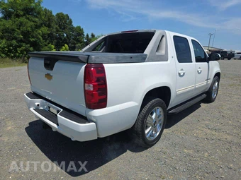 2012 Chevrolet Avalanche LT Crew Cab Short Bed 1LT – miniatura 3