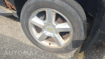 2012 Chevrolet Avalanche LT Crew Cab Short Bed 1LT – miniatura 30