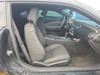 2012 Chevrolet Camaro LS Coupe 2LS – miniatura 8