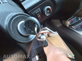 2012 Chevrolet Camaro LT Convertible 2LT - miniatura 8