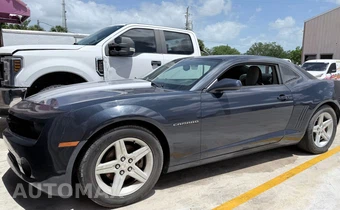 2012 Chevrolet Camaro LT Coupe 1LT - miniatura 2