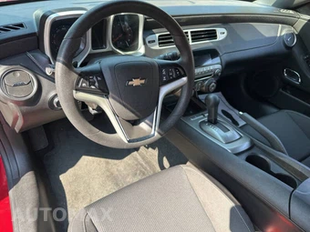 2012 Chevrolet Camaro LT Coupe 1LT - miniatura 10