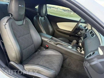 2012 Chevrolet Camaro ZL1 Coupe - miniatura 20