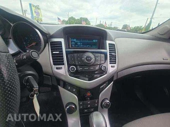 2012 Chevrolet Cruze LS 2LS – miniatura 10