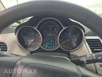 2012 Chevrolet Cruze LS 2LS – miniatura 9