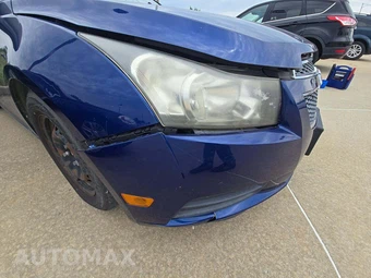 2012 Chevrolet Cruze LS 2LS – miniatura 21