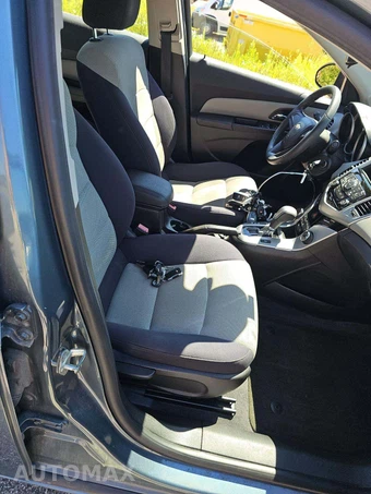 2012 Chevrolet Cruze LS 2LS – miniatura 17