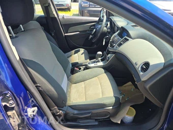 2012 Chevrolet Cruze LS 2LS – miniatura 15