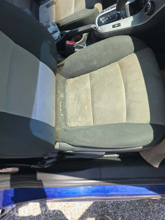 2012 Chevrolet Cruze LS 2LS – miniatura 22