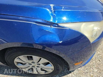 2012 Chevrolet Cruze LS 2LS – miniatura 36