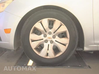 2012 Chevrolet Cruze LS 2LS – miniatura 9