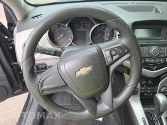 2012 Chevrolet Cruze LS 2LS - miniatura 10