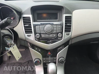 2012 Chevrolet Cruze LS 2LS - miniatura 11