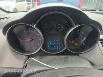 2012 Chevrolet Cruze LS 2LS – miniatura 12