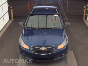 2012 Chevrolet Cruze LS 2LS – miniatura 2