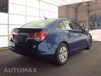 2012 Chevrolet Cruze LS 2LS – miniatura 4