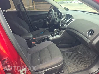 2012 Chevrolet Cruze LT 1LT – miniatura 8