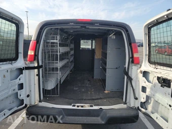 2012 Chevrolet Express 1500 Cargo Van 1WT 135.0" WB - miniatura 17