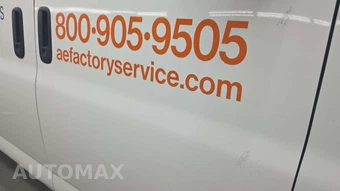 2012 Chevrolet Express 1500 Cargo Van 1WT 135.0" WB - miniatura 26