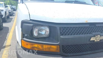 2012 Chevrolet Express 1500 Cargo Van 1WT 135.0" WB - miniatura 34