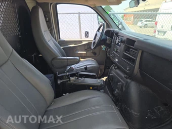 2012 Chevrolet Express 1500 Cargo Van 1WT 135.0" WB - miniatura 8