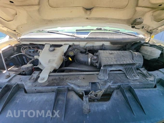 2012 Chevrolet Express 1500 Cargo Van 1WT 135.0" WB - miniatura 14