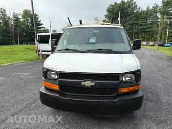 2012 Chevrolet Express 2500 Cargo Van 1WT 135.0" WB - miniatura 8