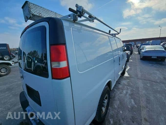 2012 Chevrolet Express 2500 Cargo Van 1WT 135.0" WB – miniatura 20