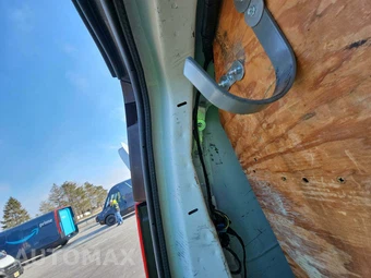 2012 Chevrolet Express 2500 Cargo Van 1WT 135.0" WB – miniatura 32