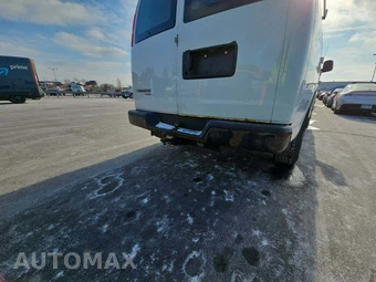 2012 Chevrolet Express 2500 Cargo Van 1WT 135.0" WB – miniatura 36