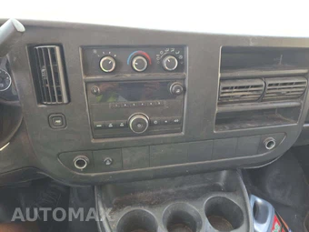 2012 Chevrolet Express 2500 Cargo Van 1WT 155.0" WB – miniatura 10