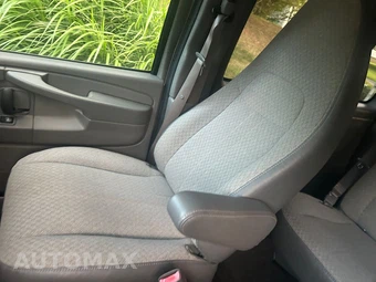 2012 Chevrolet Express 2500 Passenger Van LT 1LT 135.0" WB - miniatura 11
