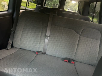 2012 Chevrolet Express 2500 Passenger Van LT 1LT 135.0" WB - miniatura 12