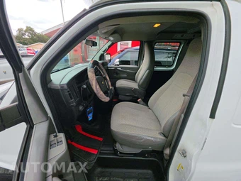 2012 Chevrolet Express 3500 Cargo Van 1WT 155.0" WB – miniatura 6