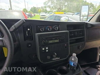 2012 Chevrolet Express 3500 Cutaway 1WT DRW - miniatura 10