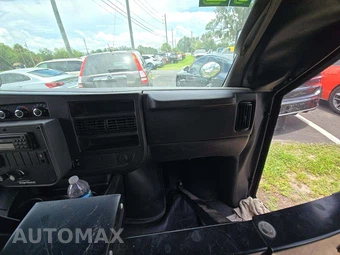 2012 Chevrolet Express 3500 Cutaway 1WT DRW - miniatura 18