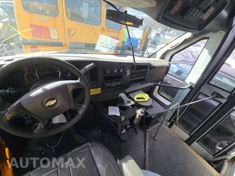 2012 Chevrolet Express 3500 Cutaway 1WT DRW - miniatura 11