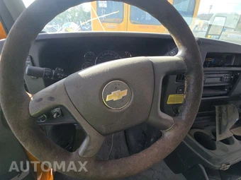 2012 Chevrolet Express 3500 Cutaway 1WT DRW - miniatura 10