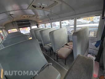 2012 Chevrolet Express 3500 Cutaway 1WT DRW - miniatura 13