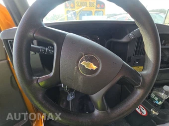 2012 Chevrolet Express 3500 Cutaway 1WT DRW - miniatura 10