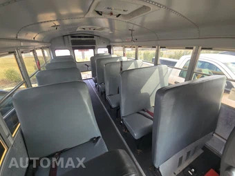 2012 Chevrolet Express 3500 Cutaway 1WT DRW - miniatura 13