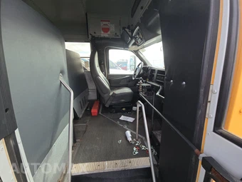 2012 Chevrolet Express 3500 Cutaway 1WT DRW - miniatura 8