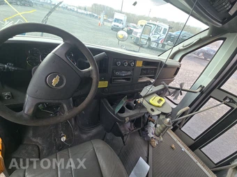 2012 Chevrolet Express 3500 Cutaway 1WT DRW – miniatura 11
