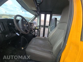 2012 Chevrolet Express 3500 Cutaway 1WT DRW – miniatura 7