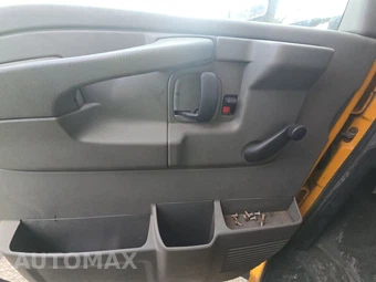 2012 Chevrolet Express 3500 Cutaway 1WT DRW – miniatura 9