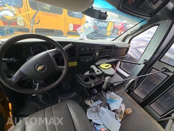 2012 Chevrolet Express 3500 Cutaway 1WT DRW - miniatura 11