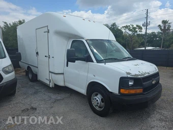 2012 Chevrolet Express 3500 Cutaway 1WT DRW - miniatura 3