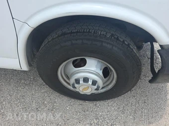 2012 Chevrolet Express 3500 Cutaway 1WT DRW - miniatura 9