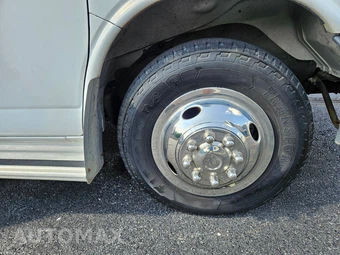 2012 Chevrolet Express 4500 Cutaway 2WT DRW - miniatura 12